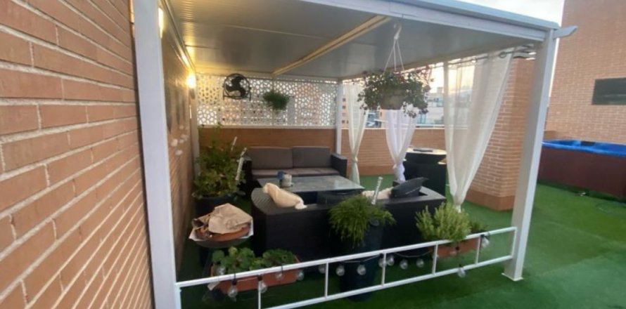 Dzīvoklis Villajoyosa, Alicante, Spānijā 2 istabas, 180 m2 Nr. 116428