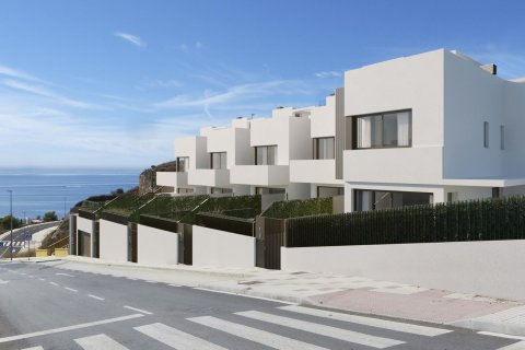 Villetta a schiera in vendita a Rincon de la Victoria, Malaga, Spagna 4 camere da letto, 267 mq. N° 169248 - foto 10