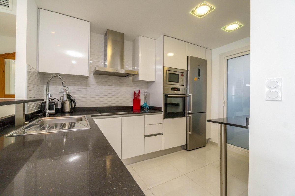 Dzīvoklis Torrevieja, Alicante, Spānijā 3 istabas, 122 m2 Nr. 80822