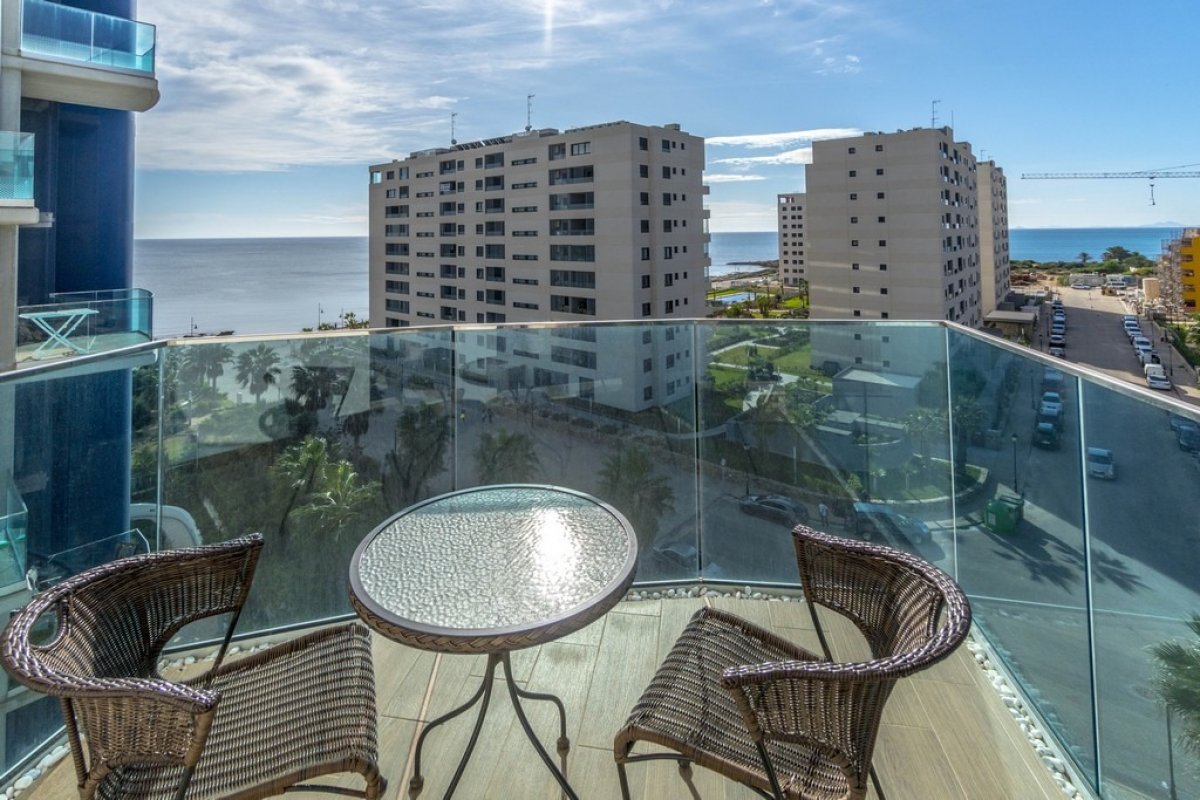 Dzīvoklis Torrevieja, Alicante, Spānijā 3 istabas, 122 m2 Nr. 80822