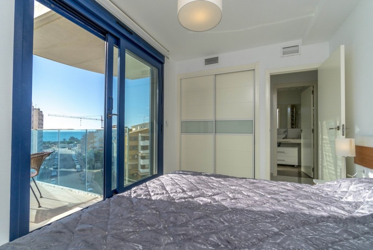 Dzīvoklis Torrevieja, Alicante, Spānijā 3 istabas, 122 m2 Nr. 80822