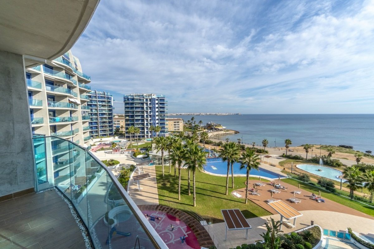 Dzīvoklis Torrevieja, Alicante, Spānijā 3 istabas, 122 m2 Nr. 80822