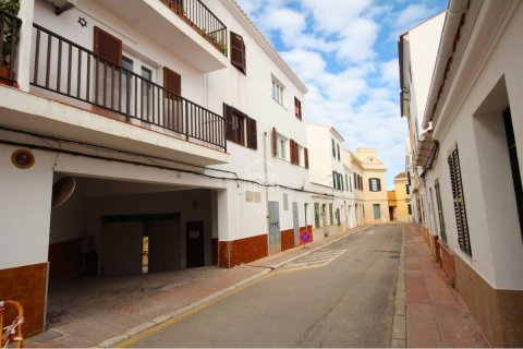 Garage a Mahon, Menorca, Spagna N° 183230