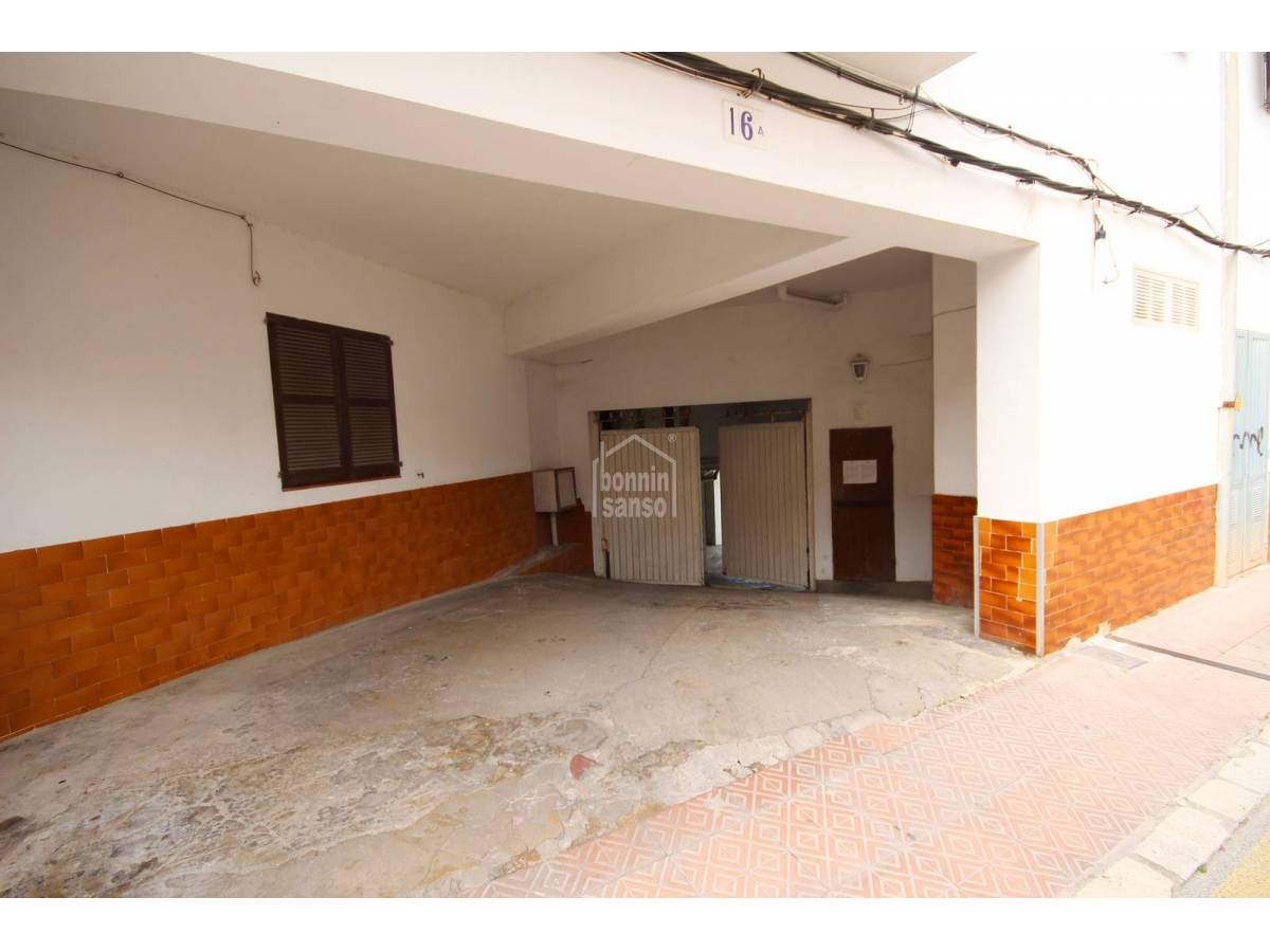 Garage in Mahon, Menorca, Spain No. 183230