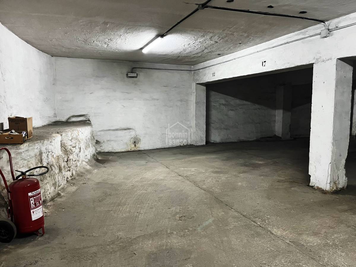 Garage in Mahon, Menorca, Spain No. 183230