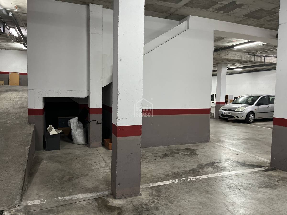 Garage in Mahon, Menorca, Spain No. 183229
