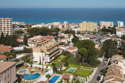 Huoneisto myytävänä Torremolinos, Malaga, Espanja, 3 makuuhuonetta, 165.93 m2 No. 176091 - kuva 2