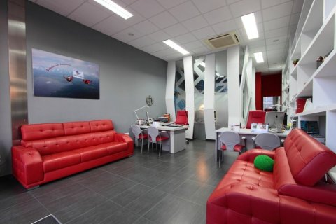 Liikekiinteistö myytävänä Benidorm, Alicante, Espanja , 80 m2 No. 164980 - kuva 2