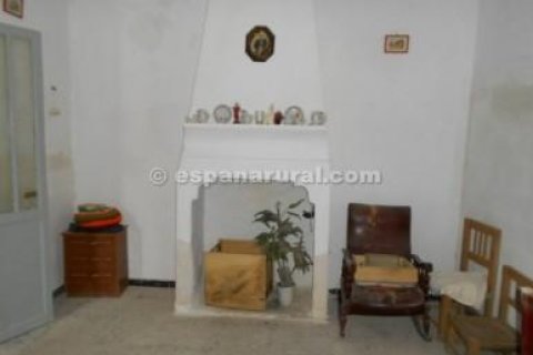 House for sale in Albanchez, Almeria, Spain 2 bedrooms, 98 sq.m. No. 184156 - photo 6