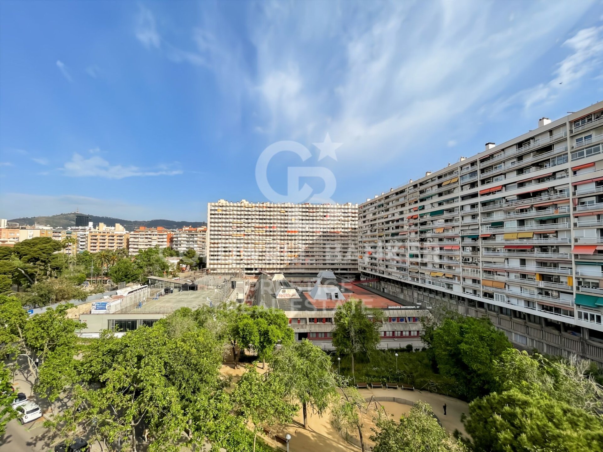 Dzīvoklis Barcelona, Spānijā 3 istabas, 90 m2 Nr. 178678