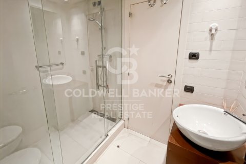 Продажа квартиры в Барселона, Испания 3 спальни, 90м2 №178678 - фото 21