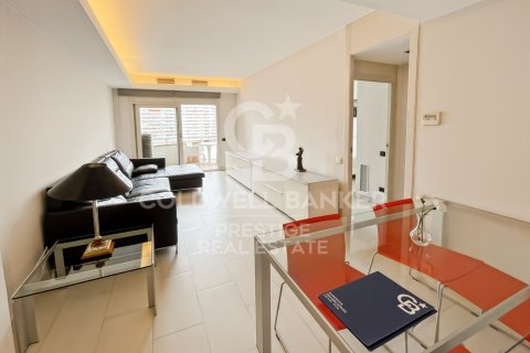 Продажа квартиры в Барселона, Испания 3 спальни, 90м2 №178678 - фото 4