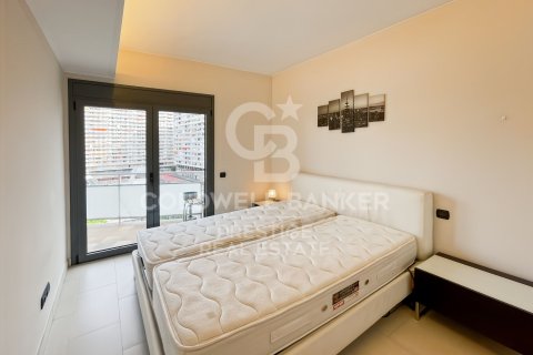 Продажа квартиры в Барселона, Испания 3 спальни, 90м2 №178678 - фото 13
