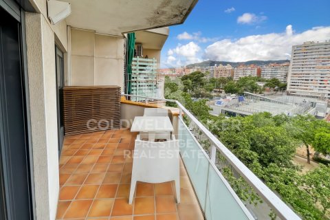Продажа квартиры в Барселона, Испания 3 спальни, 90м2 №178678 - фото 2