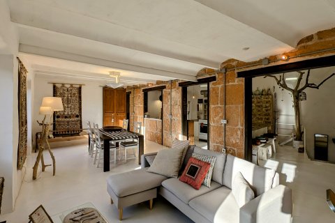 Townhouse for sale Els Llombards, Mallorca, Spain 3 bedrooms, 230 sq.m. No. 111787 - photo 1