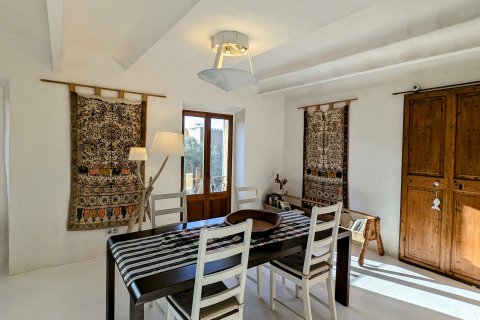 Townhouse for sale Els Llombards, Mallorca, Spain 3 bedrooms, 230 sq.m. No. 111787 - photo 3