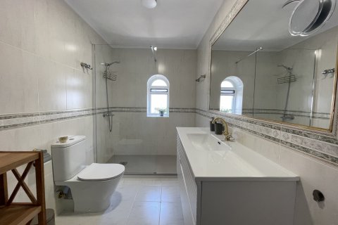 Apartment for rent Alcudia, Mallorca, Spain 4 bedrooms, 200 sq.m. No. 111789 - photo 14