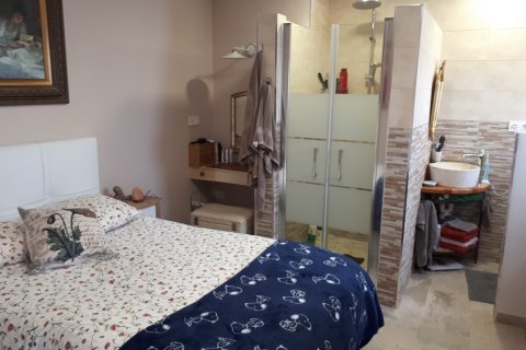 Villa zum Verkauf in Villena, Alicante, Spanien 10 Schlafzimmer, 750 m2 Nr. 160953 - Foto 20