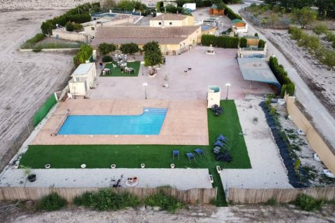 Villa zum Verkauf in Villena, Alicante, Spanien 10 Schlafzimmer, 750 m2 Nr. 160953 - Foto 5