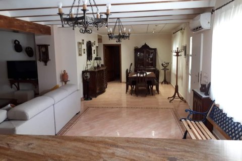 Villa zum Verkauf in Villena, Alicante, Spanien 10 Schlafzimmer, 750 m2 Nr. 160953 - Foto 9
