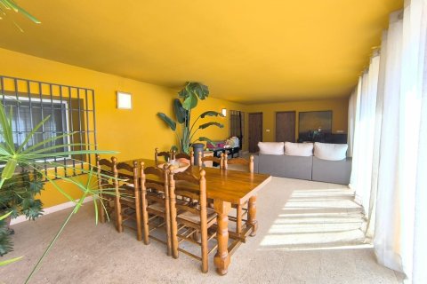 Finca en venta en Villena, Alicante, España 4 dormitorios, 588 m2 No. 160954 - foto 9