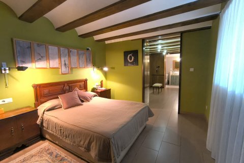 Finca en venta en Villena, Alicante, España 4 dormitorios, 588 m2 No. 160954 - foto 6
