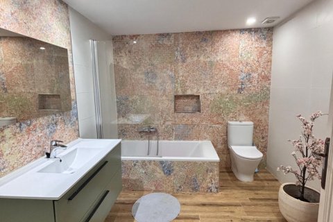 Apartament w Palma de Majorca, Mallorca, Hiszpania 3 sypialnie, 104 mkw. nr 143990 – zdjęcie 11