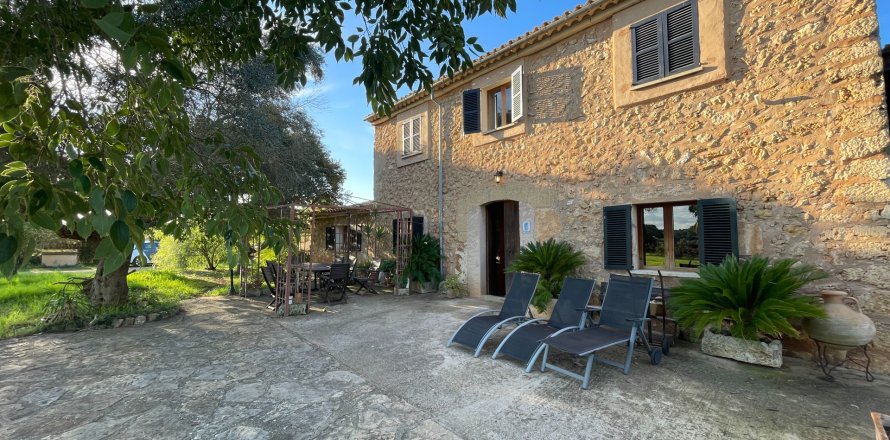 Finka w Sencelles, Mallorca, Hiszpania 4 sypialnie, 338 mkw. nr 143991