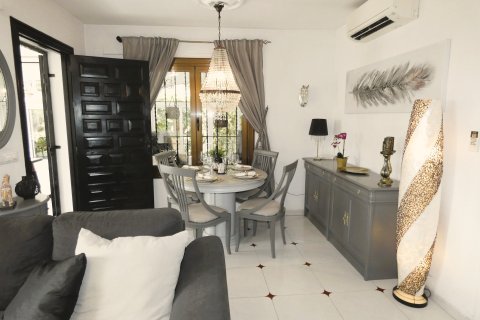 Huvila myytävänä Alicante, Espanja, 3 makuuhuonetta, 120 m2 No. 195271 - kuva 14
