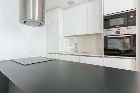 Dzīvoklis pārdošanā Barcelona, Spānijā 2 istabas, 101 m2 Nr. 168959 - attēls 8