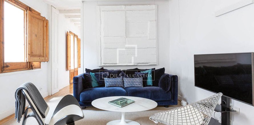 Dzīvoklis Barcelona, Spānijā 2 istabas, 101 m2 Nr. 168959