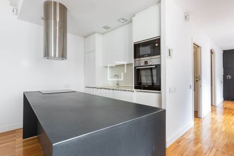 Dzīvoklis pārdošanā Barcelona, Spānijā 2 istabas, 101 m2 Nr. 168959 - attēls 7