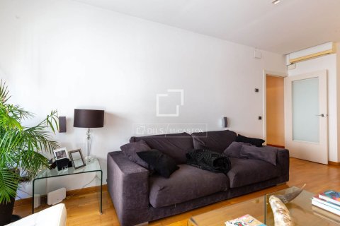 Dzīvoklis pārdošanā Sant Just Desvern, Barcelona, Spānijā 3 istabas, 96 m2 Nr. 168958 - attēls 5