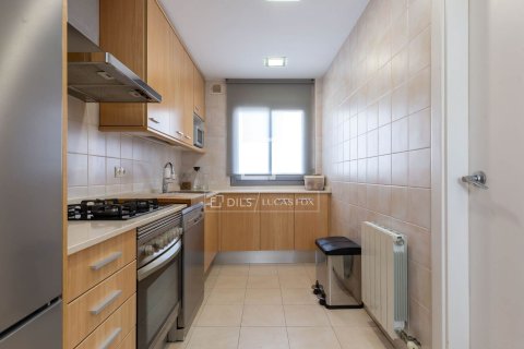 Dzīvoklis pārdošanā Sant Just Desvern, Barcelona, Spānijā 3 istabas, 96 m2 Nr. 168958 - attēls 12