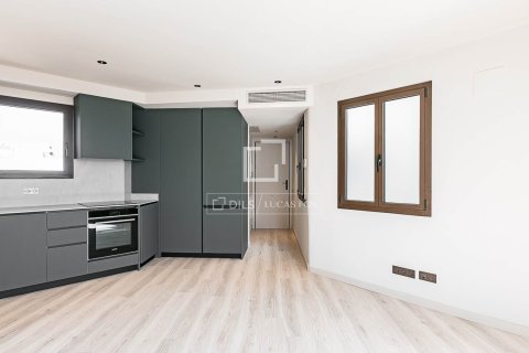 Penthouse w Barcelona, Hiszpania 2 sypialnie, 62 mkw. nr 168939 – zdjęcie 7