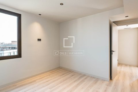 Penthouse w Barcelona, Hiszpania 2 sypialnie, 62 mkw. nr 168939 – zdjęcie 24