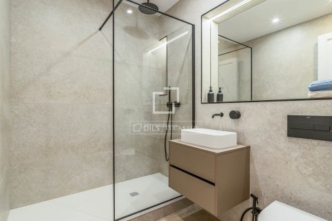 Dzīvoklis pārdošanā Barcelona, Spānijā 3 istabas, 150 m2 Nr. 168956 - attēls 17