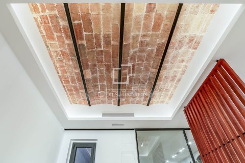 Dzīvoklis pārdošanā Barcelona, Spānijā 3 istabas, 150 m2 Nr. 168956 - attēls 25