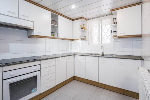 Villa à vendre à Sant Cugat Del Valles, Barcelona, Espagne, 5 chambres, 278 m2 No. 168938 - photo 8