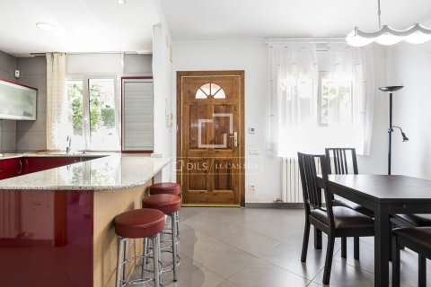Villa à vendre à Sant Cugat Del Valles, Barcelona, Espagne, 5 chambres, 278 m2 No. 168938 - photo 13