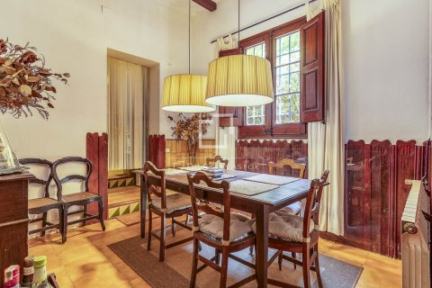 Villa pārdošanā Barcelona, Spānijā 5 istabas, 176 m2 Nr. 168957 - attēls 3