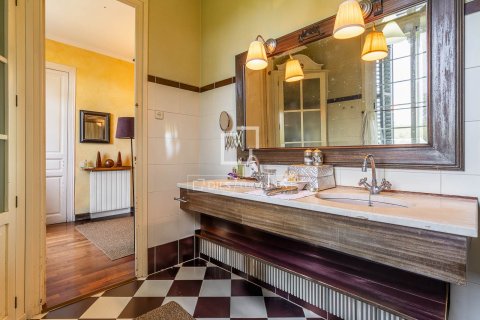 Villa pārdošanā Barcelona, Spānijā 5 istabas, 176 m2 Nr. 168957 - attēls 12