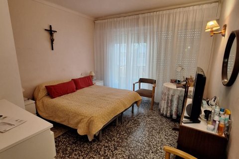 Gewerbeimmobilien zum Verkauf Torrevieja, Alicante, Spanien 5 Schlafzimmer, 296 m2 Nr. 119807 - Foto 10