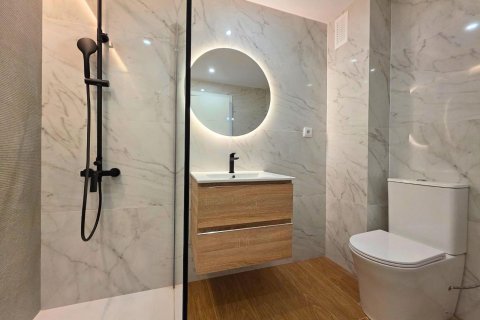Kamienica Torrevieja, Alicante, Hiszpania 2 sypialnie, 75 mkw. nr 139973 – zdjęcie 1