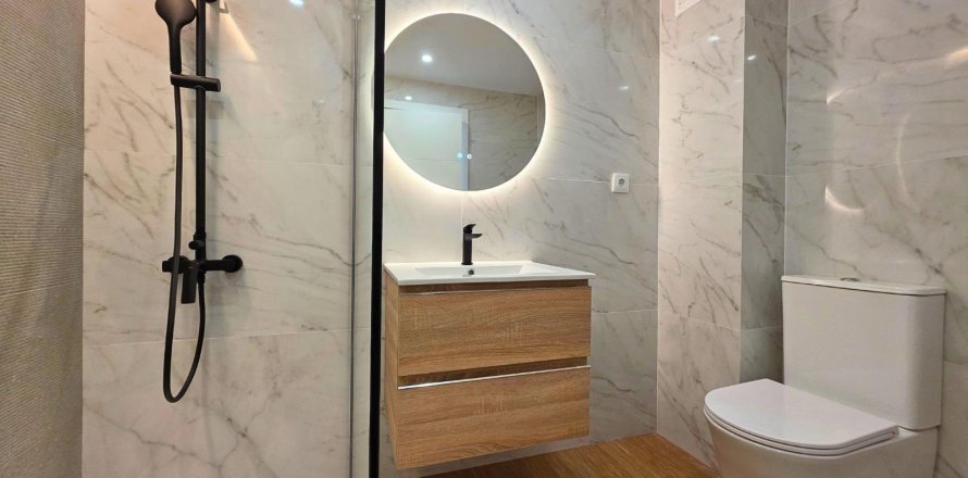 Kamienica Torrevieja, Alicante, Hiszpania 2 sypialnie, 75 mkw. nr 139973