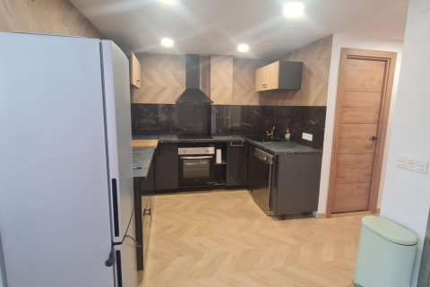 Huoneisto myytävänä Torrevieja, Alicante, Espanja, 3 makuuhuonetta, 112 m2 No. 139971 - kuva 1