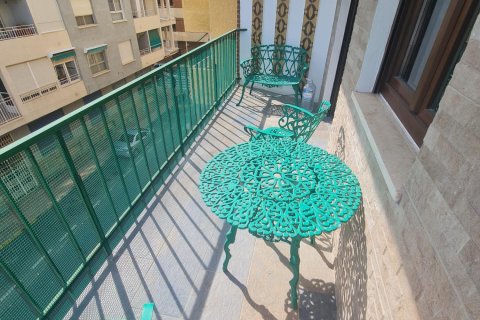 Huoneisto myytävänä Torrevieja, Alicante, Espanja, 3 makuuhuonetta, 112 m2 No. 139971 - kuva 13