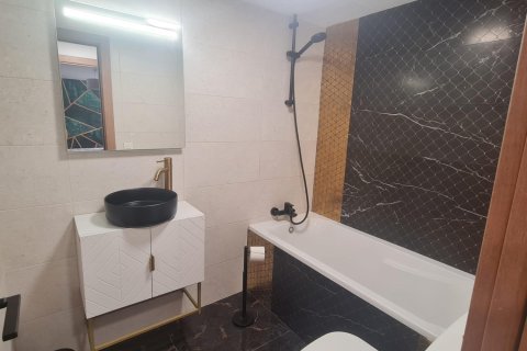 Huoneisto myytävänä Torrevieja, Alicante, Espanja, 3 makuuhuonetta, 112 m2 No. 139971 - kuva 9