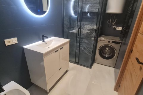 Huoneisto myytävänä Torrevieja, Alicante, Espanja, 3 makuuhuonetta, 112 m2 No. 139971 - kuva 11