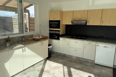 Villa for sale Barrio De La Estacion De Crevillente, Alicante, Spain 5 bedrooms, 180 sq.m. No. 139969 - photo 5